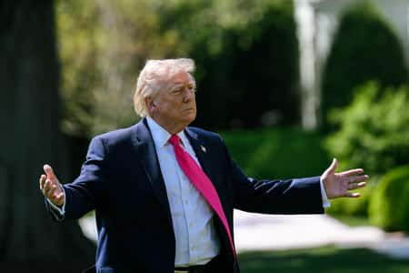 Trump avverte l’Iran: tensioni sul nucleare e rischio crisi nello Stretto di Hormuz